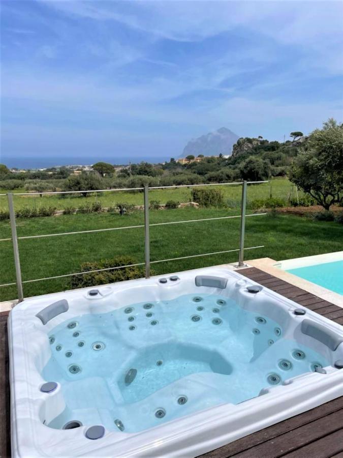 Villa Maria Una Finestra Sul Mare Valderice Exterior foto